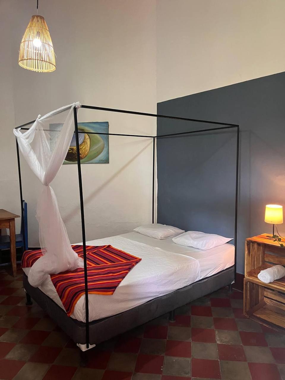 Casa Gallo Pinto Гранада Экстерьер фото